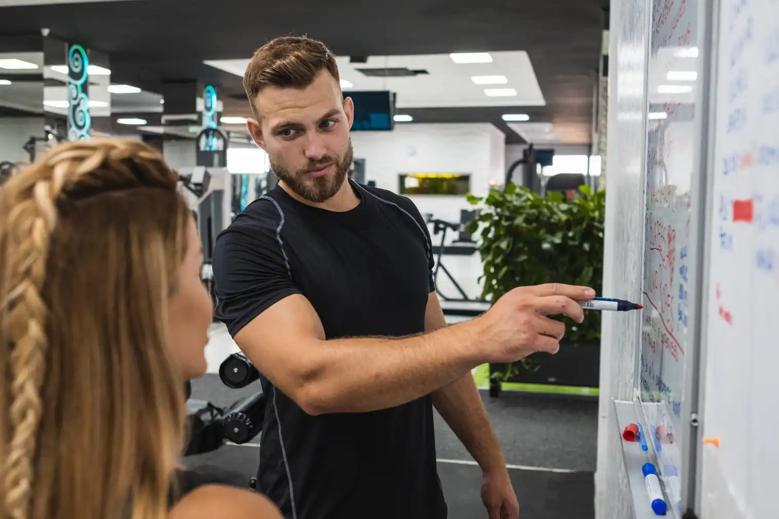 ¿Cómo optimizar las ganancias de tu gimnasio con una gestión eficiente?